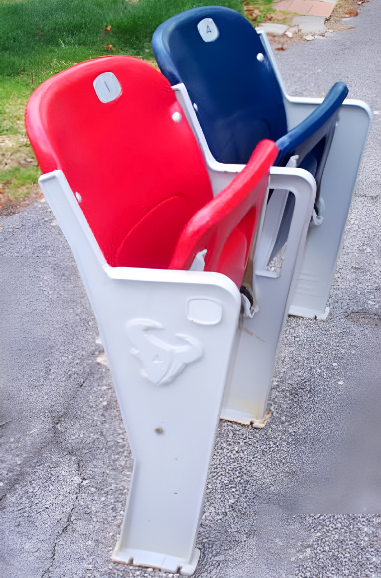 100_4315.jpg.w300h470.v1a.jpg