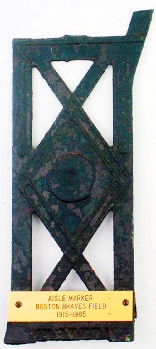 Broken_Braves_Figural_12-2011C244.jpg