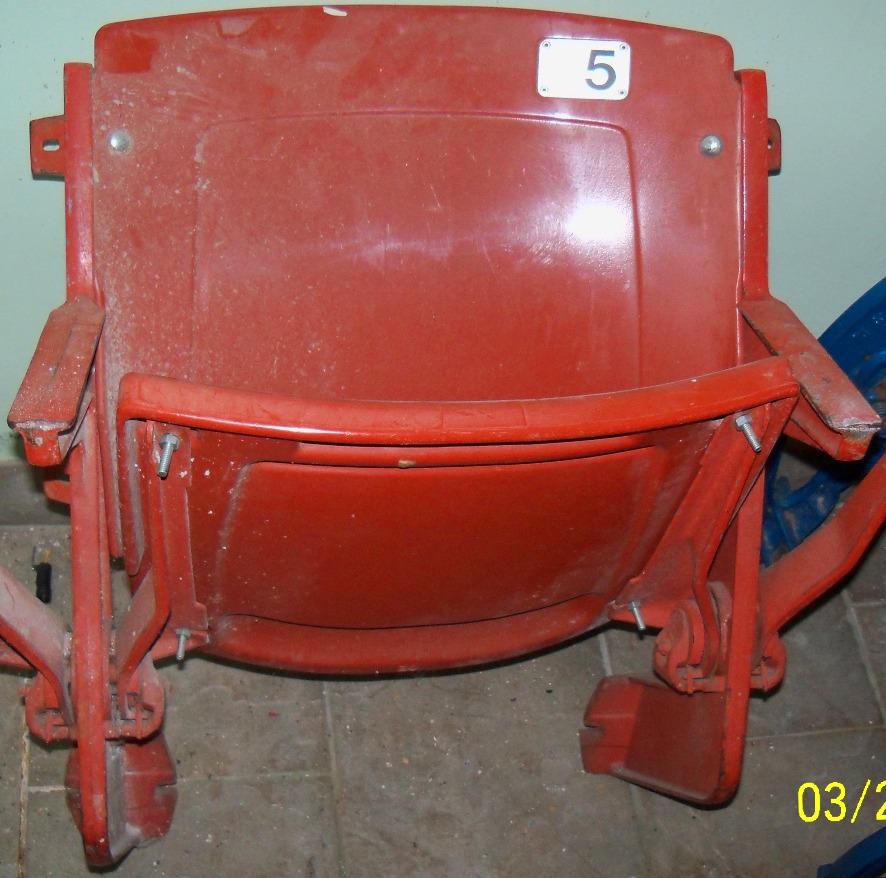 Royals_Stadium_Seat_5.JPG