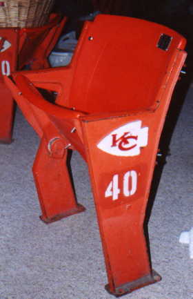 arrowheadleftkcfigural.jpg